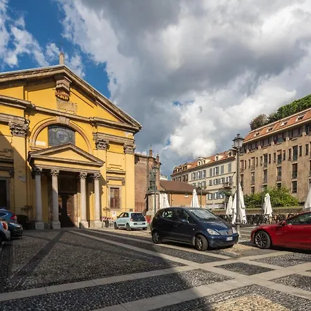 Apartment Brera Charming R&r Milan